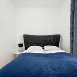 Unique Two Bedroom Perfect For Remote Work By Renters Lejlighed *