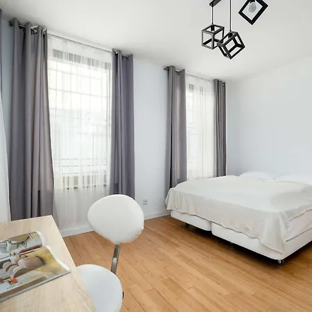 Unique Two Bedroom Perfect For Remote Work By Renters Apartamento Estetino