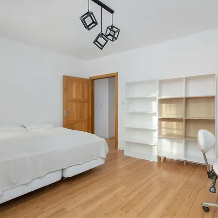 Unique Two Bedroom Perfect For Remote Work By Renters شقة شتشيتسين